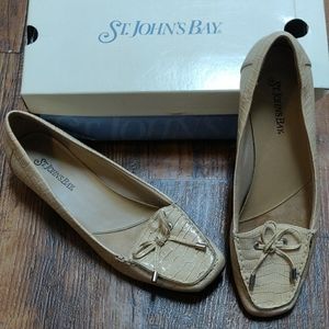 St. John's Bay Size 9M